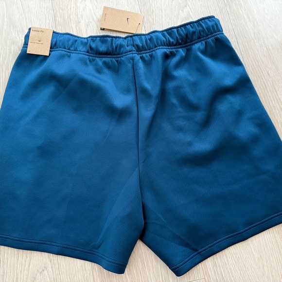 New! Nike Dri-Fit ~ Sabrina Ionescu Basketball Shorts!  Women's/Unisex XL FV3189 - Picture 4 of 13